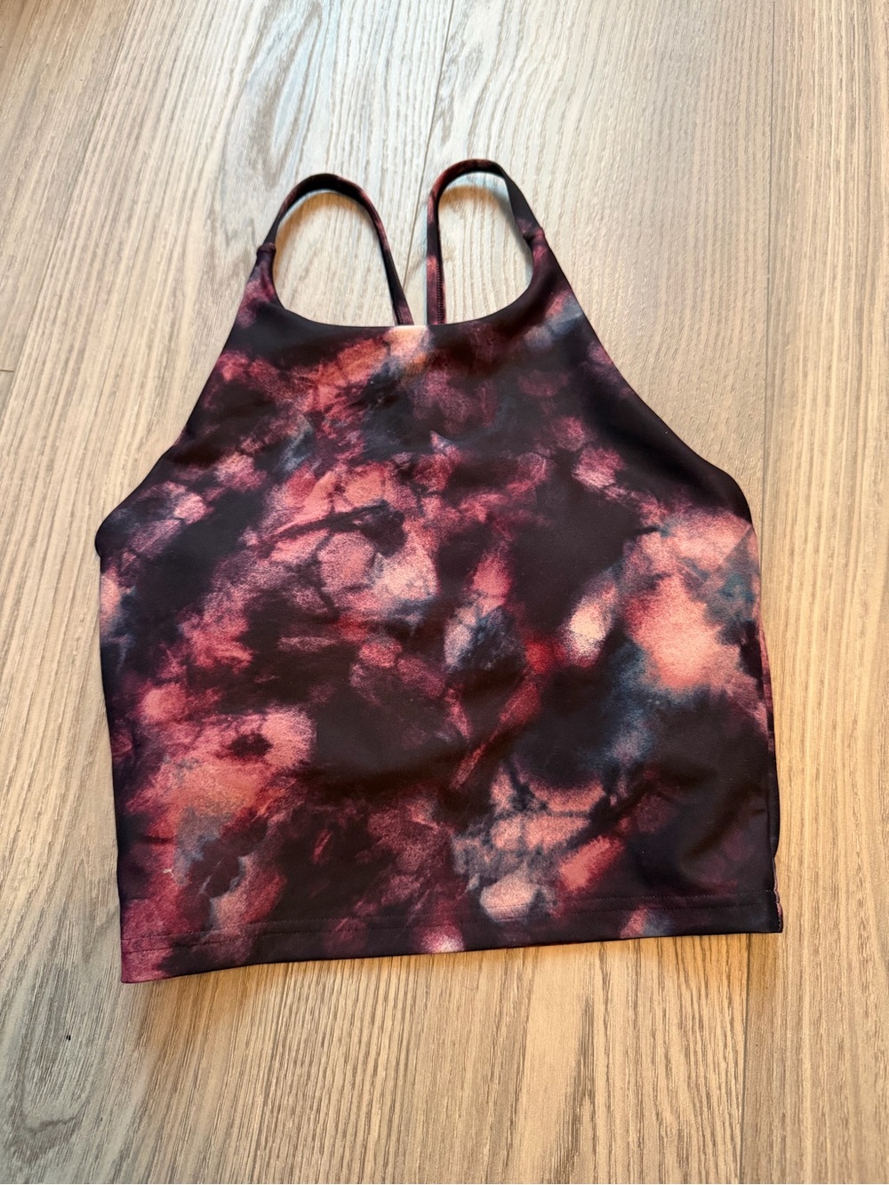 Old Navy Tie-Dye Crop Long Line Sports Bra in Burgundy and Black